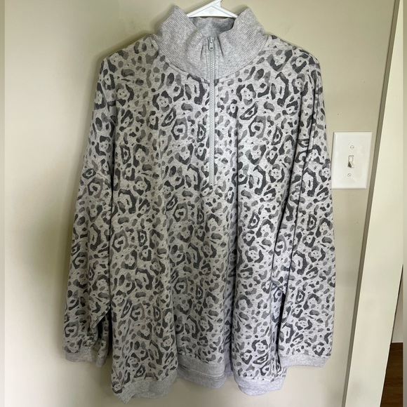 Aerie Gray Leopard Print Quarter-Zip Sweater - Picture 3 of 5